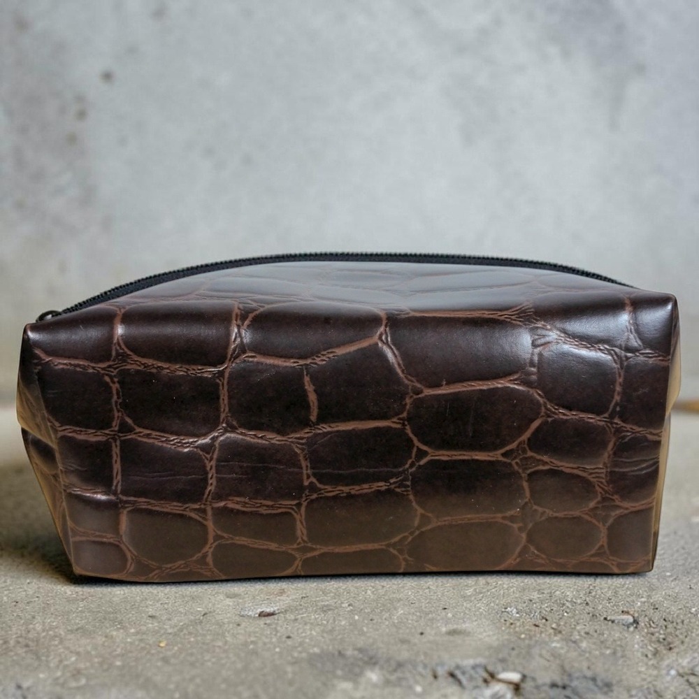 Estee Lauder Brown Faux Croc Cosmetic Makeup Bag Embossed Travel Clutch - Picture 4 of 9